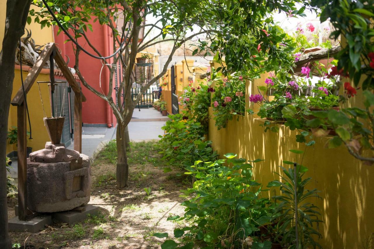 Red Flat Apartment Bari Sardo Exterior foto