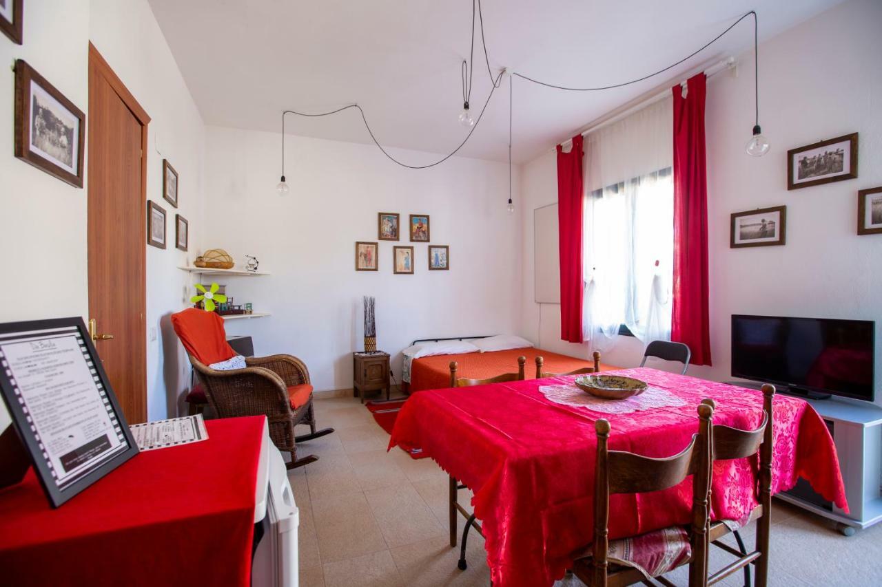 Red Flat Apartment Bari Sardo Exterior foto